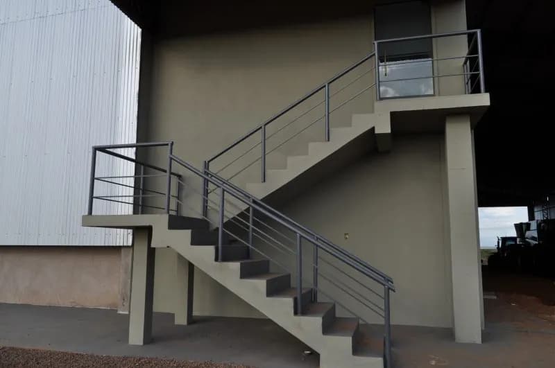 Barracão p/ maquinários – foto 2 da obra